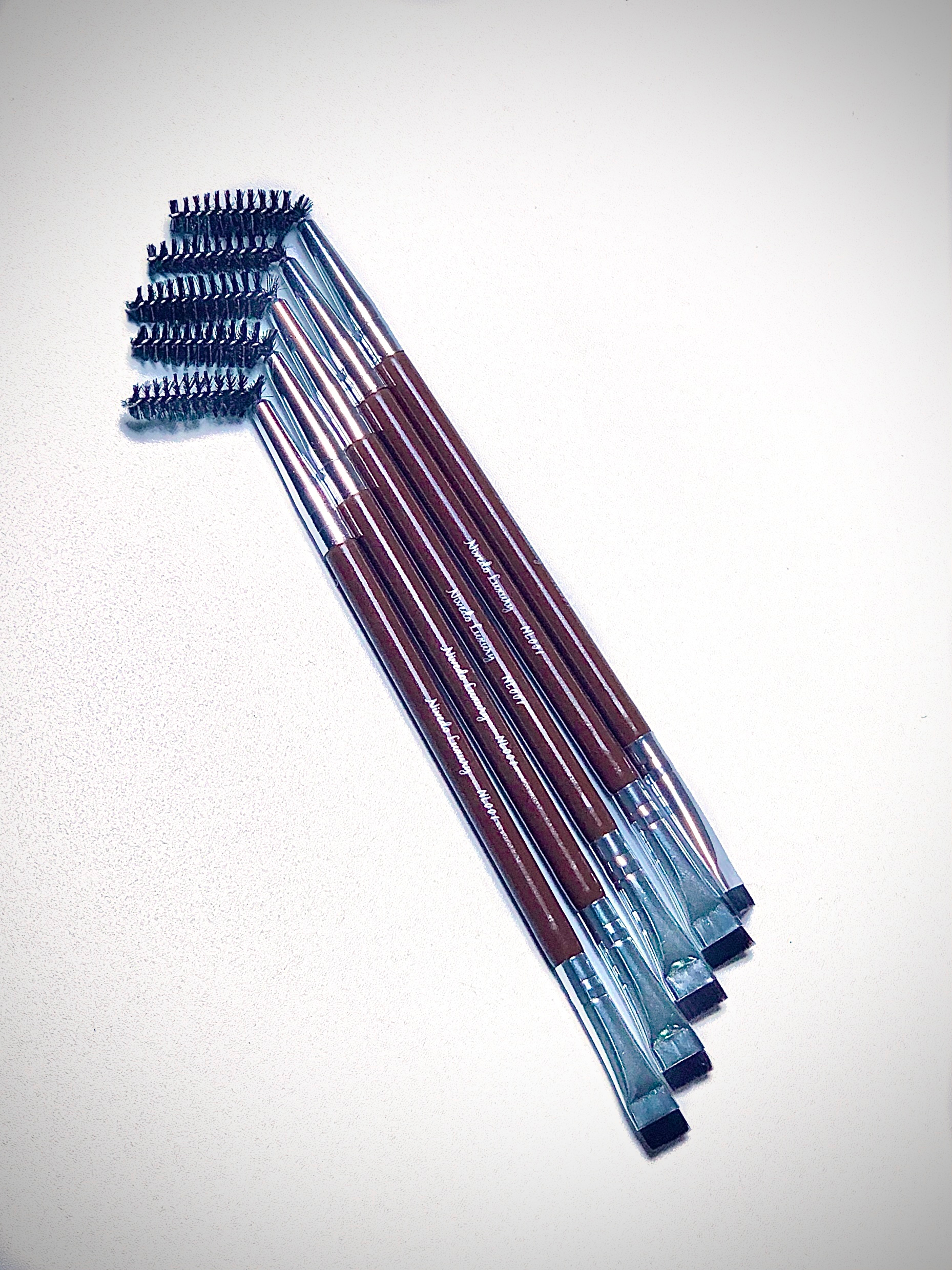 2-in-1 Angled Brush